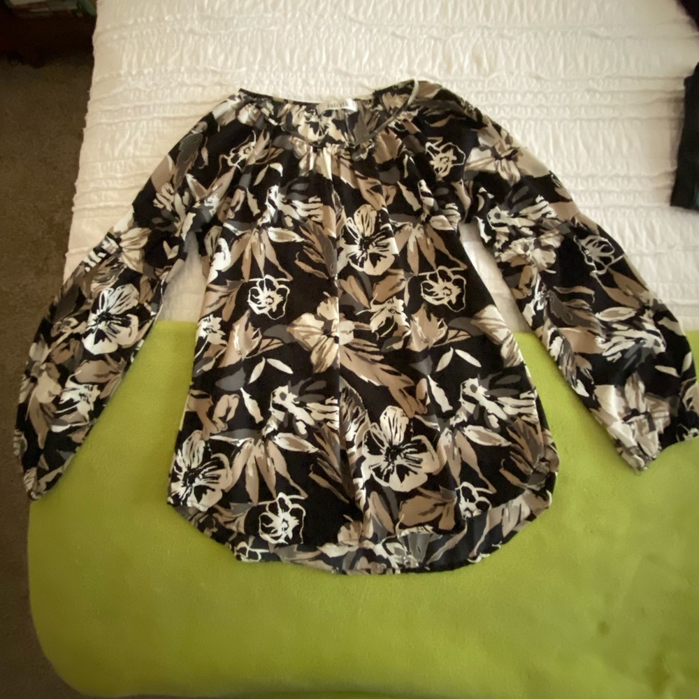 Long Sleeve Top - perfect for work!